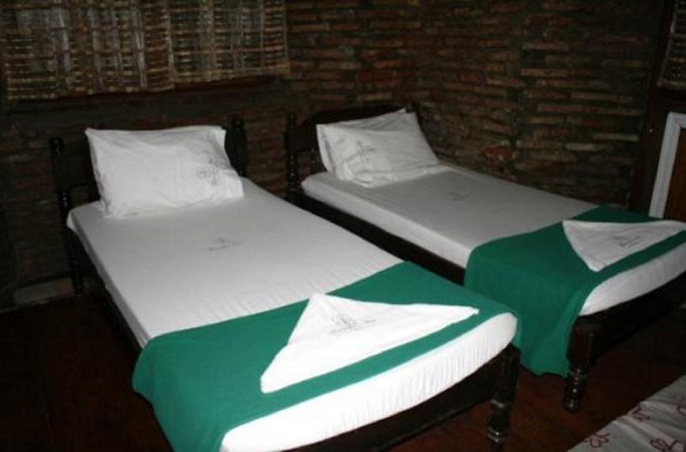 Zen Rooms Grandpa'S Inn Vigan Esterno foto