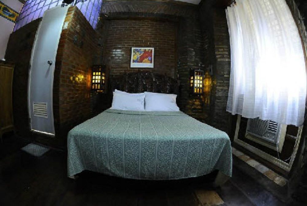Zen Rooms Grandpa'S Inn Vigan Esterno foto