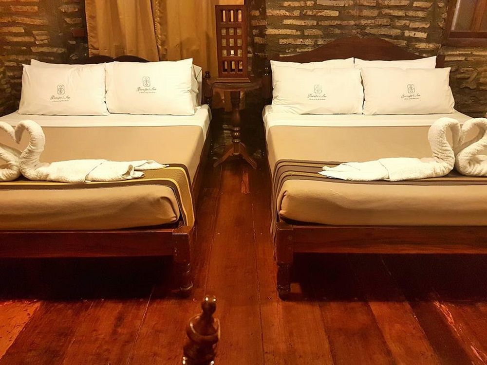 Zen Rooms Grandpa'S Inn Vigan Esterno foto