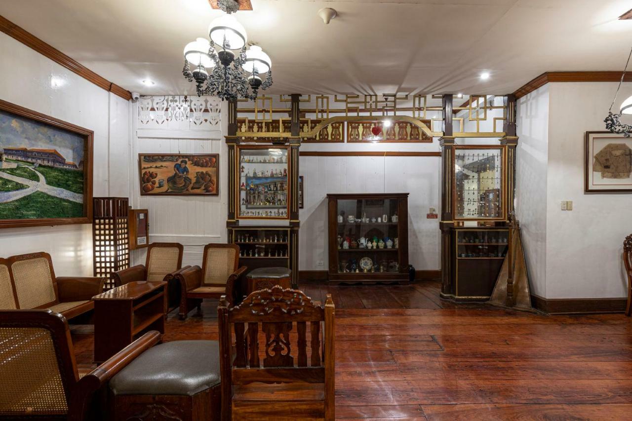 Zen Rooms Grandpa'S Inn Vigan Esterno foto
