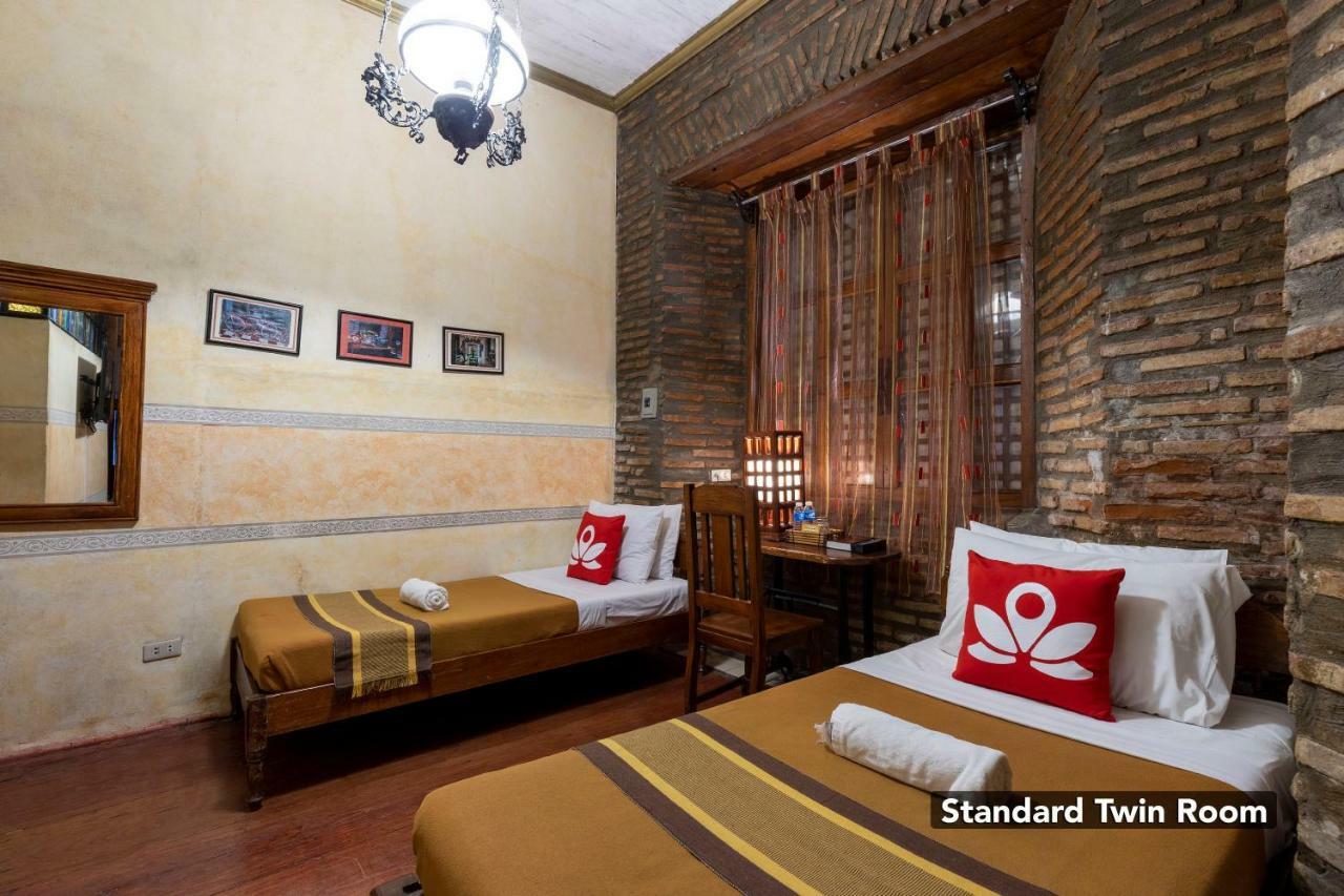 Zen Rooms Grandpa'S Inn Vigan Esterno foto