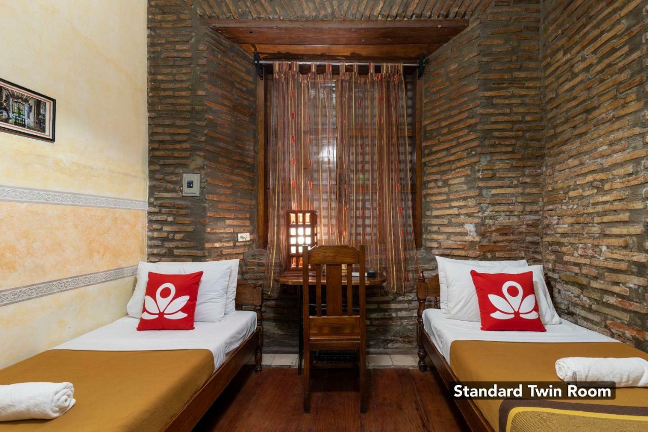 Zen Rooms Grandpa'S Inn Vigan Esterno foto