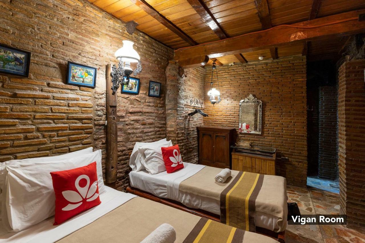 Zen Rooms Grandpa'S Inn Vigan Esterno foto